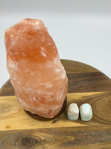 Himalayan Pink Salt Lamp + Caribbean Calcite Tambles (Bundle Pack)